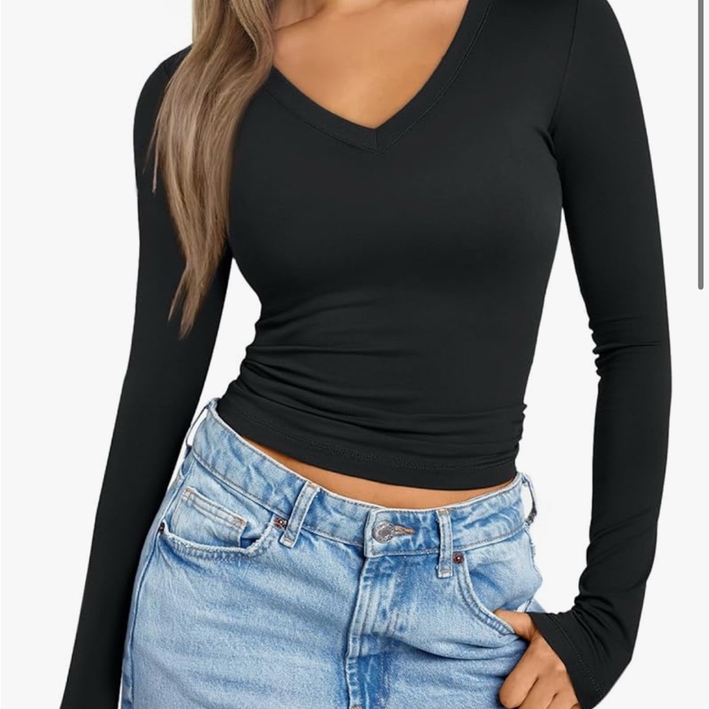 Elegant Black V-Neck Long Sleeve Top